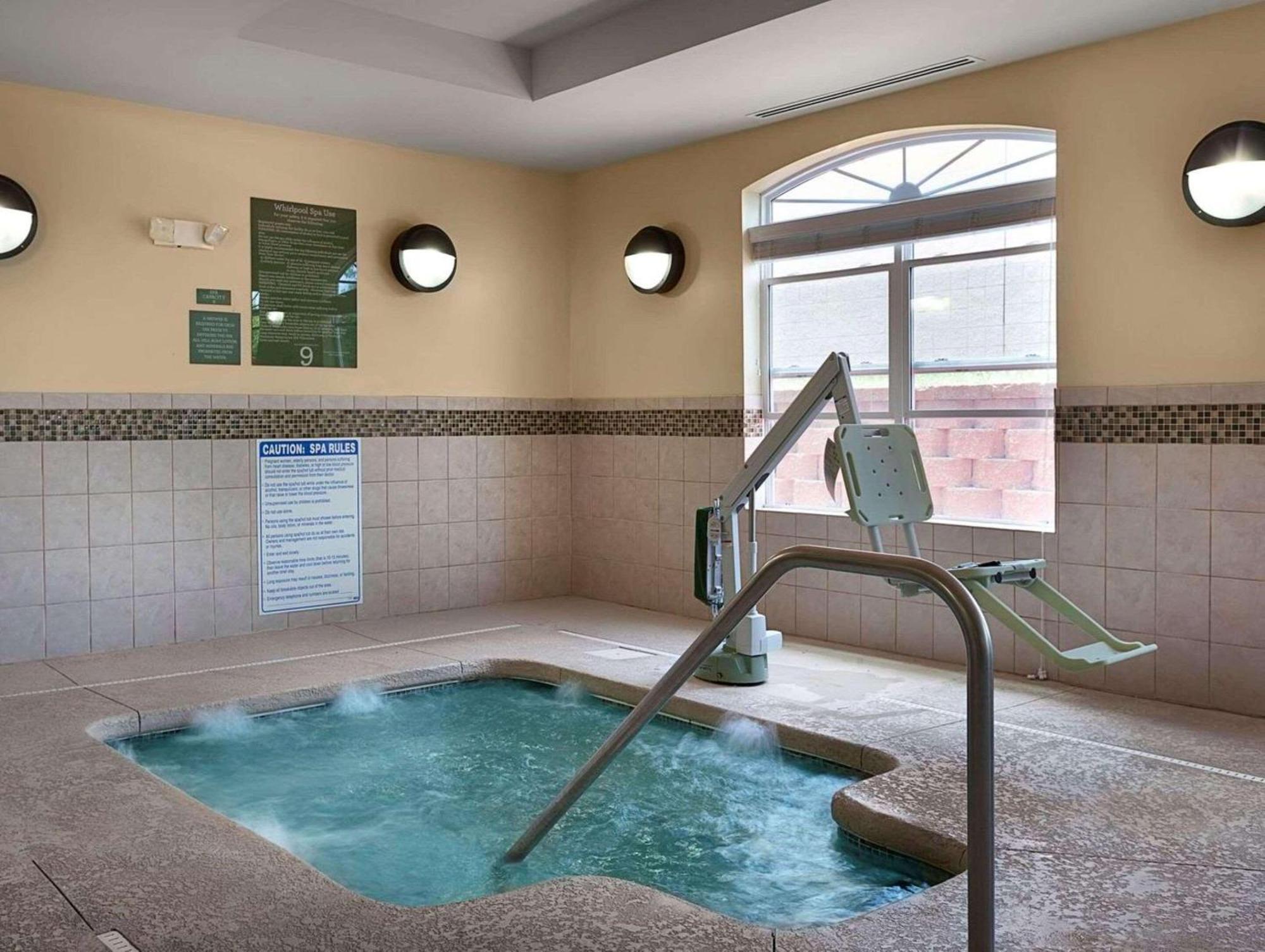 Country Inn & Suites By Radisson, Concord Dış mekan fotoğraf