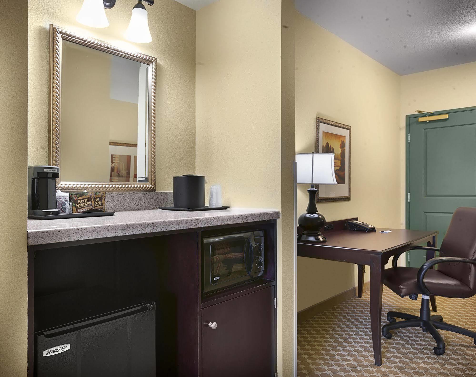 Country Inn & Suites By Radisson, Concord Dış mekan fotoğraf